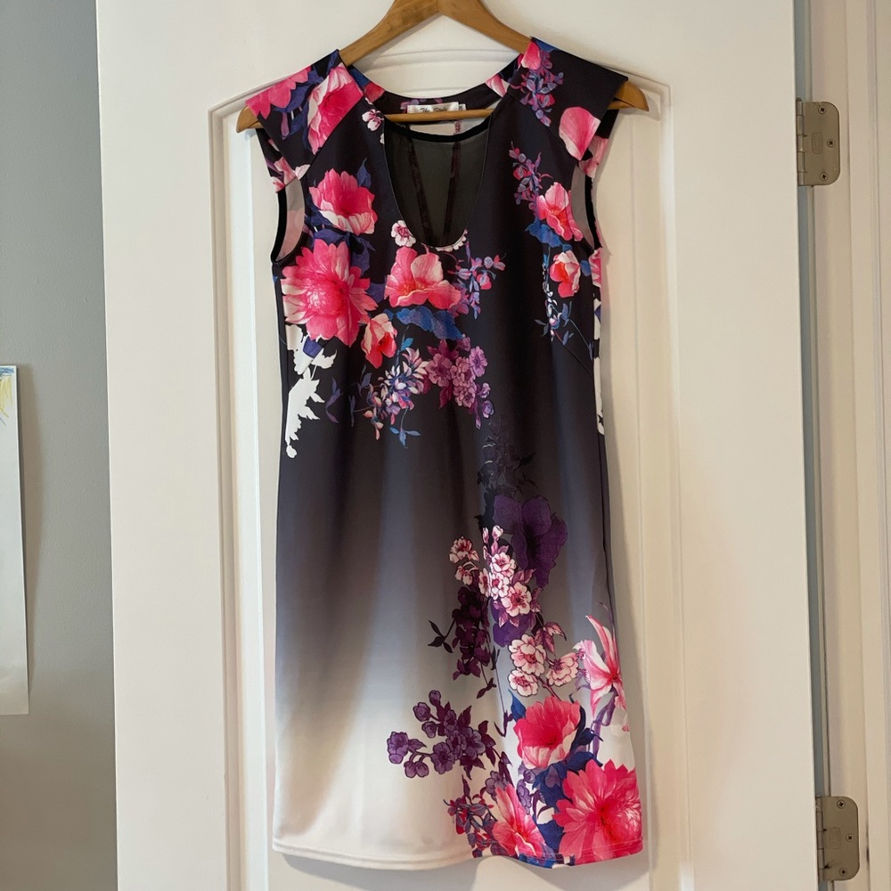 Gorgeous floral dress